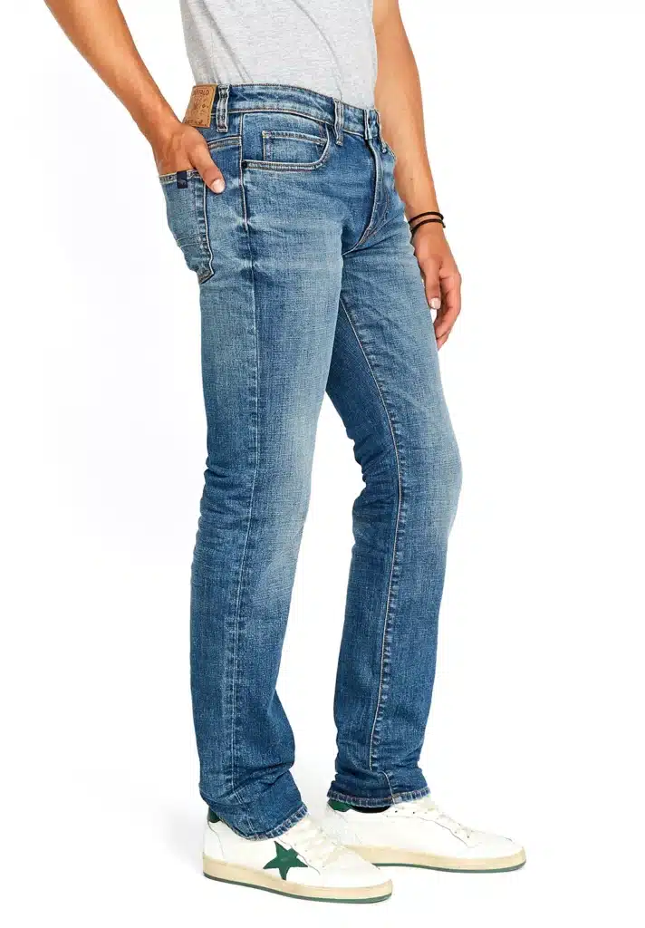 Straight Six Sanded Blue Jeans BM22607